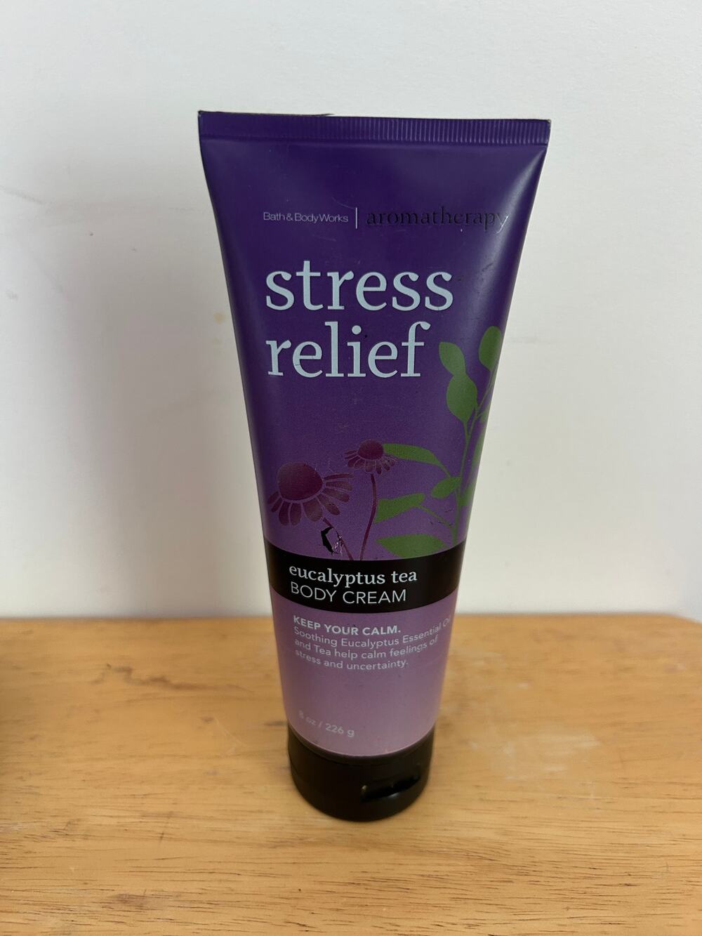 Bath Body Works Aromatherapy Stress Relief Eucalyptus Tea 8.0 Oz Body Cream